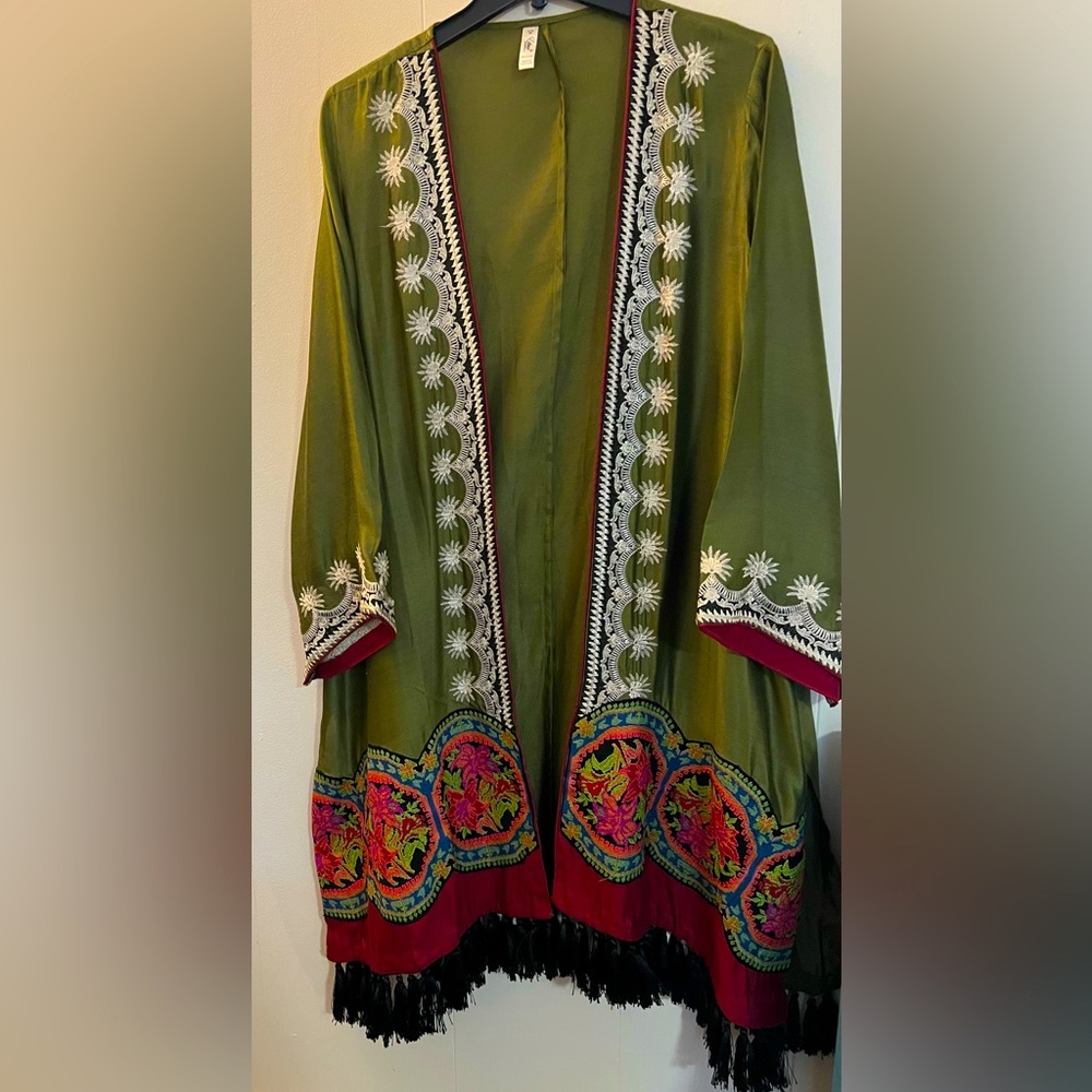 Embroidered Cardigan